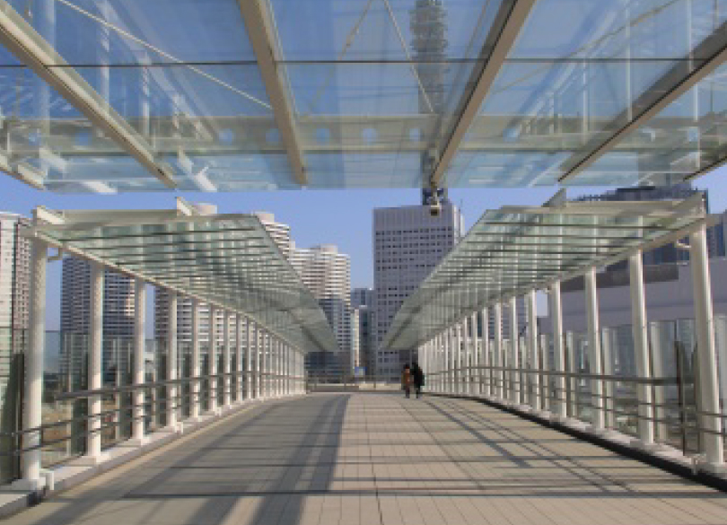 Minato Mirai Pedestrian Bridge Shelter Roof Installation